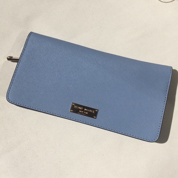 henri bendel Handbags - BRAND NEW Henri Bendel wallet